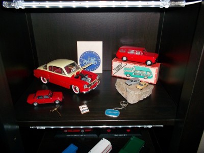 Vitrine Wartburg.jpg