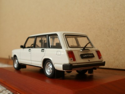 2104 - 2.jpg (98.01 KiB) 2633 mal betrachtet 2104 - 2.jpg