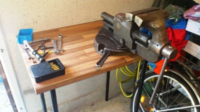 Werkbank.jpg (69.79 KiB) 1399 mal betrachtet Werkbank.jpg