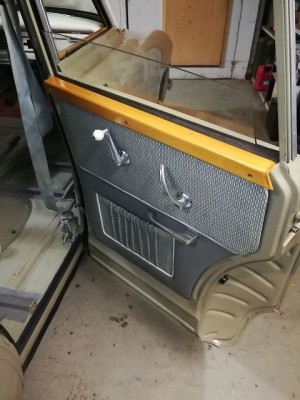 Wartburg 311 610.jpg