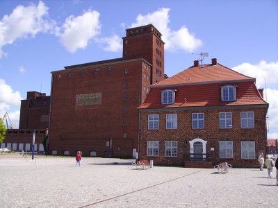 wismar.jpg (150.48 KiB) 1451 mal betrachtet wismar.jpg